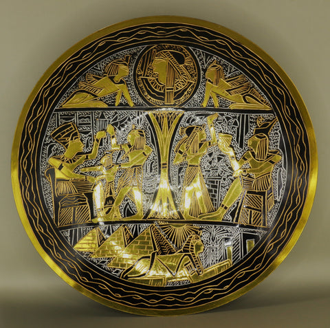 Handmade Golden Plate – "تاج الملك" (Taj al-Malik) – "Crown of the King"