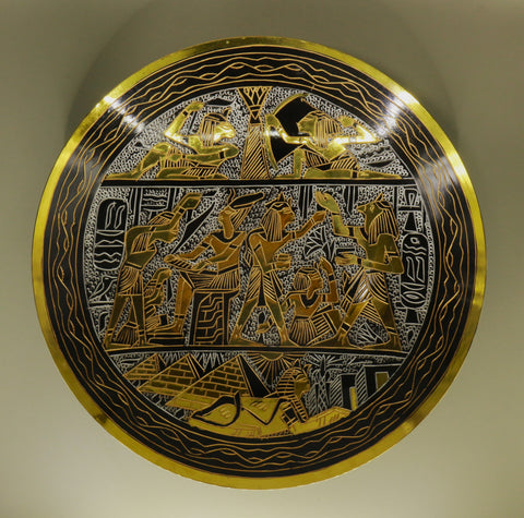Handmade Golden Plate – "ذهب فرعون" (Dhahab Firaun) – "Pharaoh’s Gold"