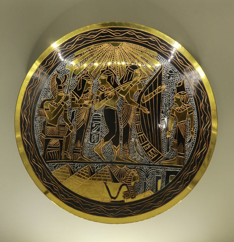 Handmade Plate – "عالم الأساطير" (A‘lam al-Asatir) – "World of Myths"