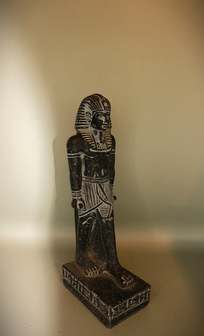 Royal Egyptian Artifact – "رمسيس" (Ramsīs) – "Ramses" (Standing Figure) (dark granite)
