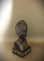 Royal Egyptian Artifact – "رمسيس الثاني" (Ramsīs al-Thānī) – "Ramses II" (granite head)