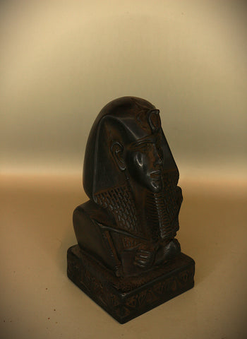Royal Egyptian Artifact – "أمنحتب" (Amunḥotep) – "Amenhotep" (pharaonic basalt)