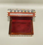 mother of pearl box  "جوهرة الفجر" (Jawharat al-Fajr) – "Jewel of the Dawn"