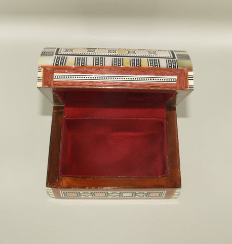 mother of pearl box  "جوهرة الفجر" (Jawharat al-Fajr) – "Jewel of the Dawn"