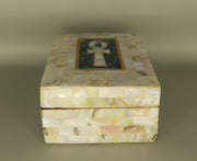 Mother of Pearl Box –  "لمعان الفراعنة" (Lama'an al-Fara'ina) "Gleam of the Pharaohs"