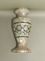 Vase – "بريق الجمال" (Bariq al-Jamal) – "Gleam of Beauty"