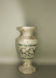 Vase – "بريق الجمال" (Bariq al-Jamal) – "Gleam of Beauty"