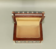 Mother of Pearl Box – "عناق النيل" (3inaq al-Nil) – "Embrace of the Nile"