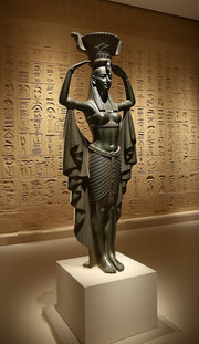 Royal Egyptian Artifact – "إيزيس" (Īzīs) – "Isis" (pharaonic basalt)